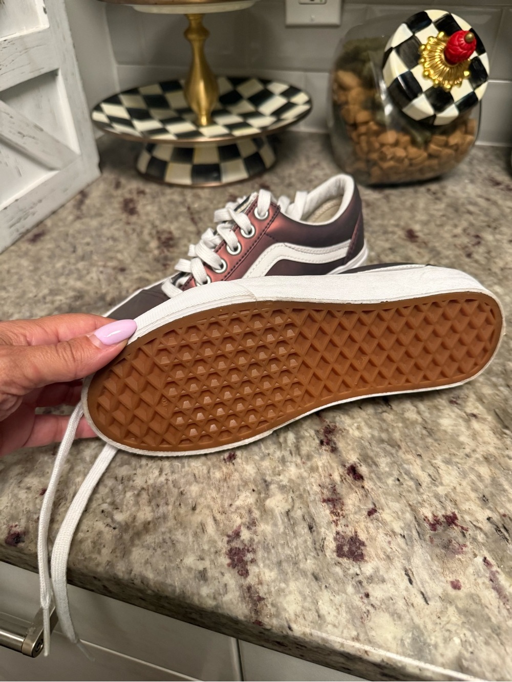 Vans Metallic Maroon Low-Top Sneakers with White Accentsu - Picture 3 of 3